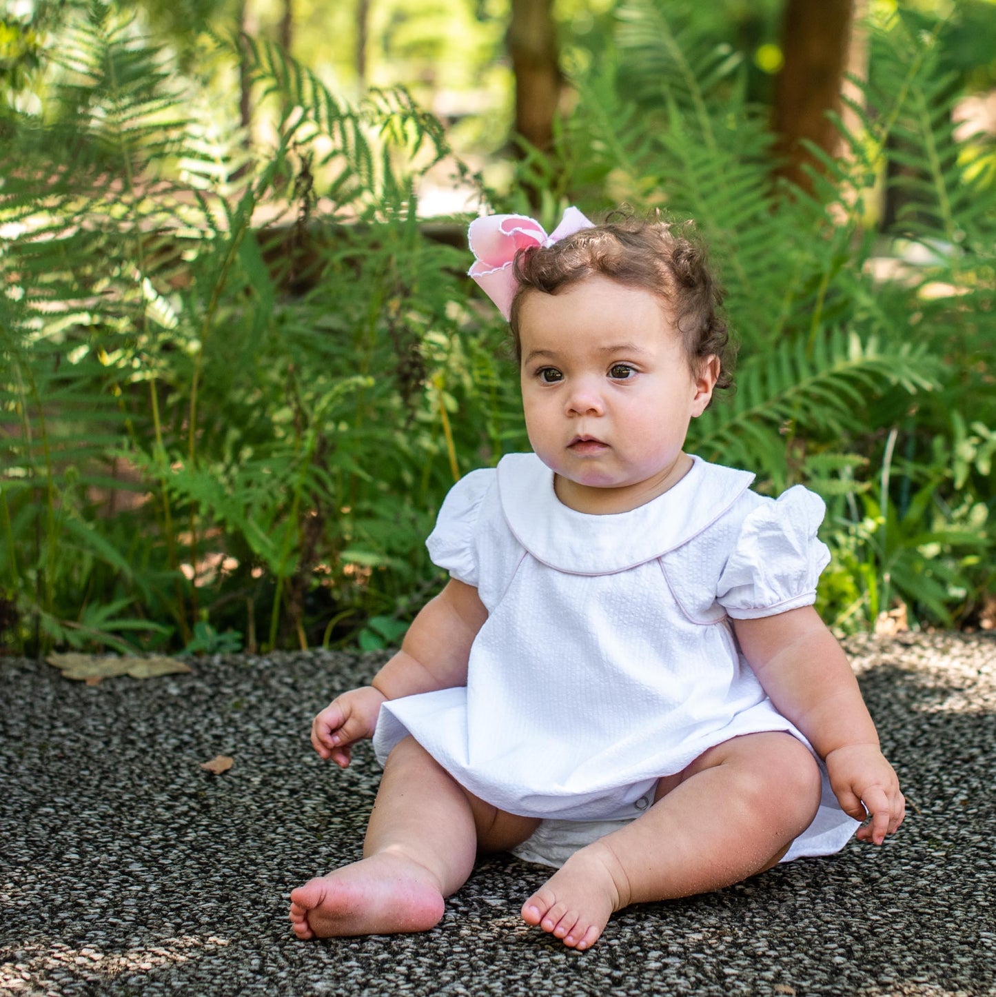 Ann Caroline White Seersucker w/Pink Piping Bubble (6M-2)