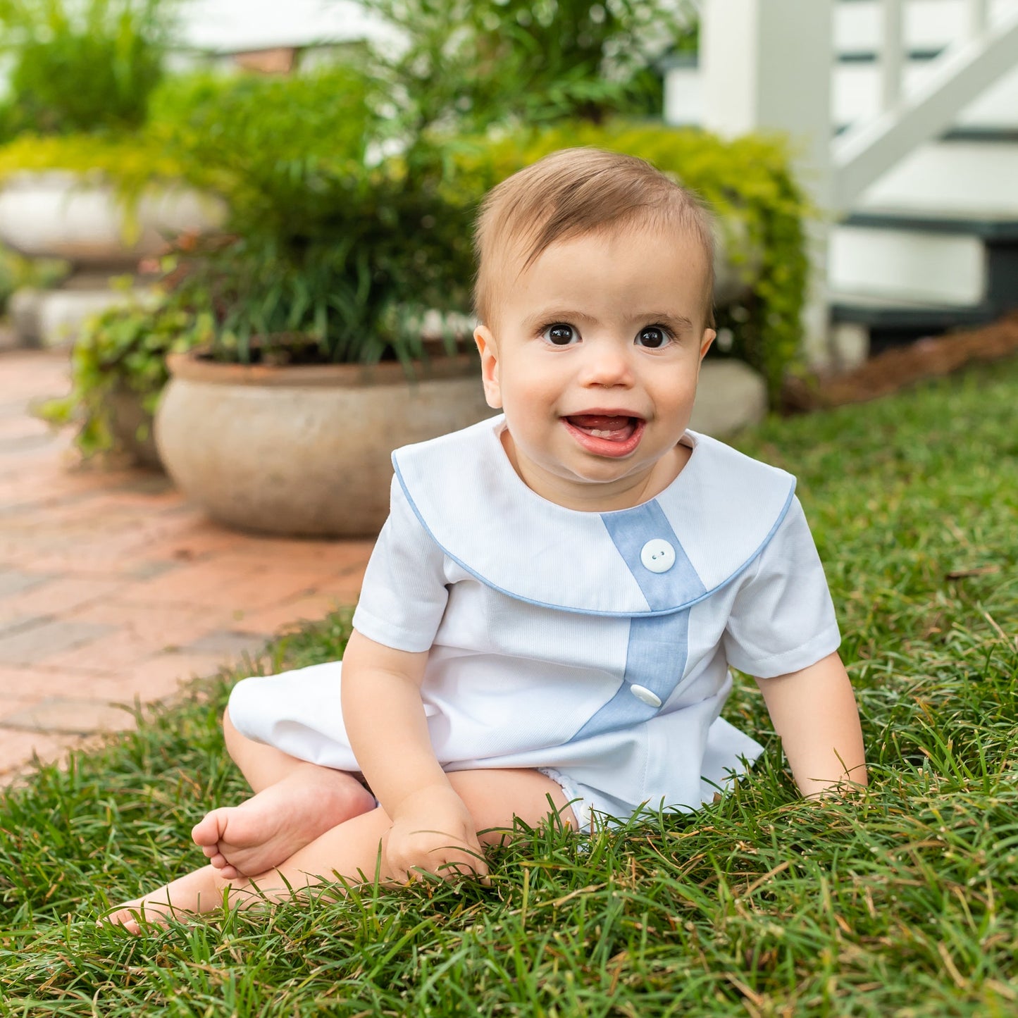 Walker White Pique w/Blue Trim Apron Set (12M-18M)
