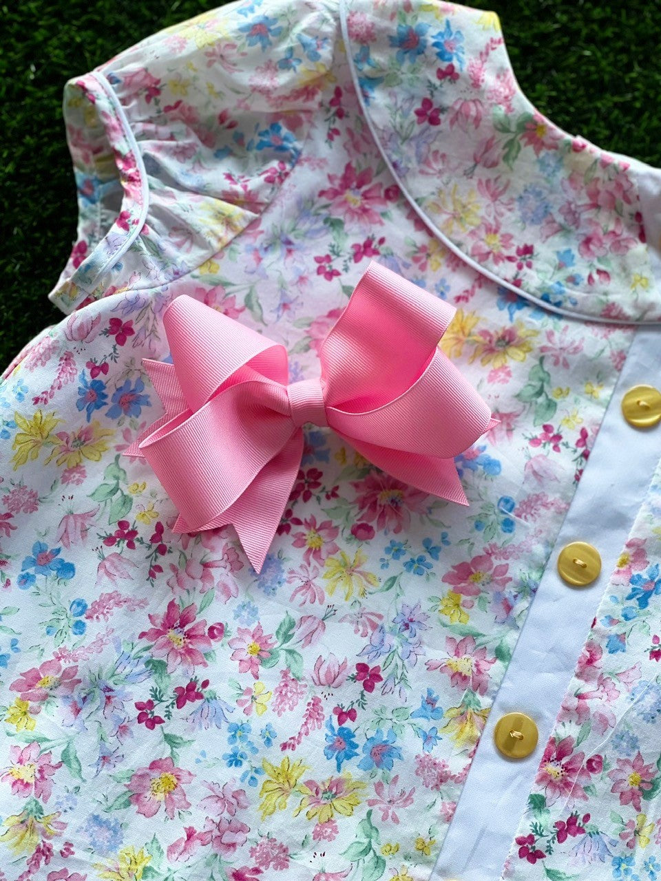 Little Girls Dainty Hair Bow