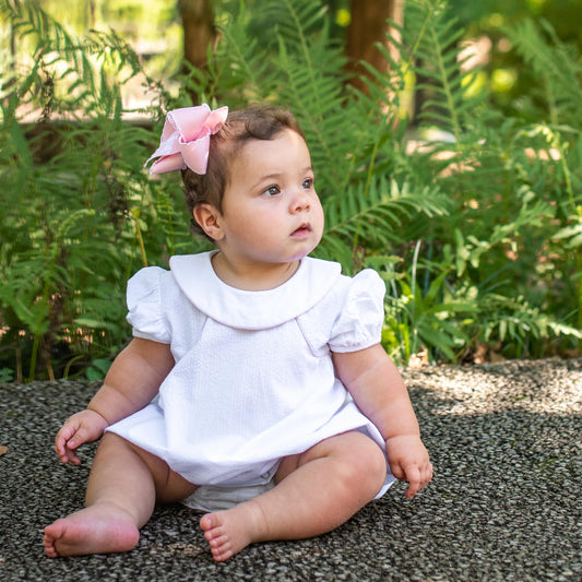 Ann Caroline White Seersucker w/Pink Piping Bubble (6M-2)
